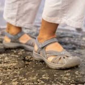 KEEN Women's Gray Strappy Comfort Sandal